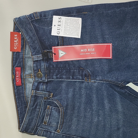 Guess Jean Pants. Mckenzie curvy slim midrise. Dark wash. - Picture 3 of 8